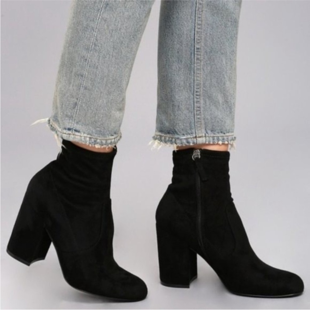 Steve Madden Gaze Women's Round Toe Block High Heel Black Suede Bootie Size 6.5